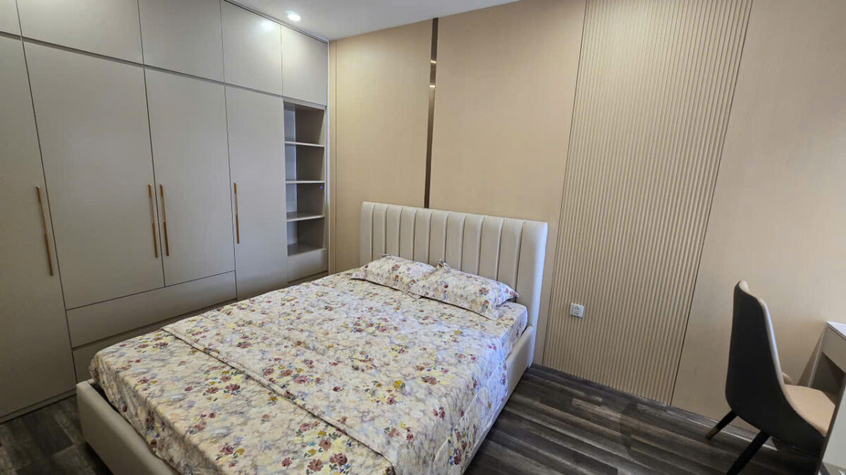Bán căn 2pn orchid 1 hà đô centrosa